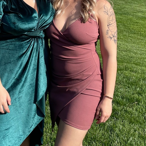 Dusty Rose Bodycon Dress - Picture 3 of 3